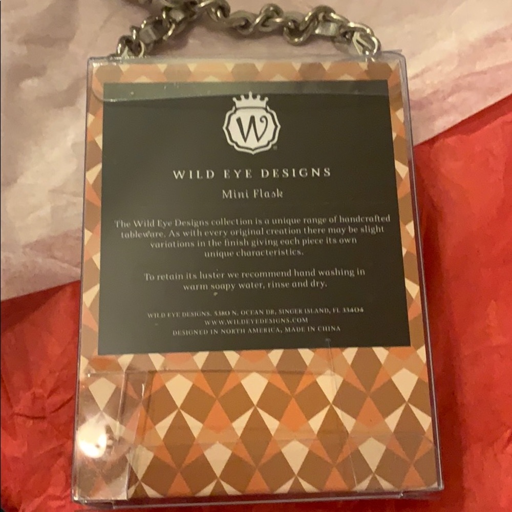 Designer Mini Flask - Picture 4 of 9